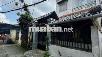 Nhà cần tiền giảm giá sát sườn , Trung Tâm Bình Tân , TL10