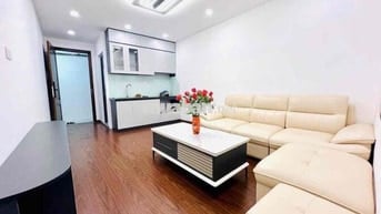 Tập thể Minh Khai, 2 thoáng, ô tô đỗ, 2PN 2WC 80m2 full nội thất