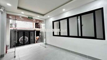 MBKD ở trung tâm Q10 - Lối đi riêng, WC riêng như ảnh