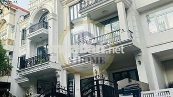 CẦN CHO THUÊ GẤP MẶT BẰNG 400m2 TẠI KĐT HIM LAM, QUẬN 7, GIÁ 39 TRIỆU!
