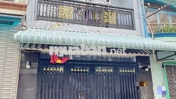 4,680 tỷ TL) 
Nhà 2/đường đất mới 
Diện tích : 4 m *10,5 m . Hẻm 6 m