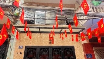 Phố Phúc Tân – Hoàn Kiếm- Ô Tô – 61 M2 – 3 T – MT 3.5 M – Giá 12.4 Tỷ.