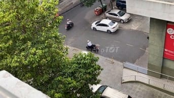 CẦN BÁN CHUNG CƯ BÀU CÁT 2 THANG BỘ 54M2  GIÁ 2,3 TỶ( CÓ SỔ)