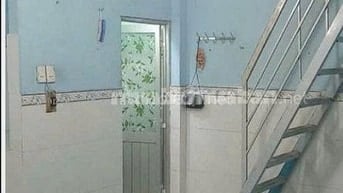 Chính chủ bán nhà cấp 4 nguyên căn 5 x5m 2 toilet riêng