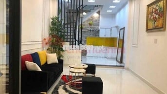 CHO THUÊ NHÀ ĐẸP MỚI  – ĐẤT THÁNH, P.6, TÂN BÌNH giá 26 tr/th