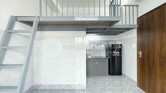 CHO THUÊ PHÒNG FULL NỘI THẤT BAN CÔNG GẦN ĐẠI HỌC VĂN LANG -IUH