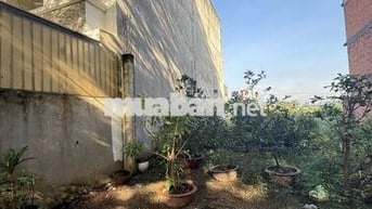 Đất Nhà Phố 5x20m 1 Trệt 2 Lầu Đường Đôi Gần Cổng Số 1 Vị Trí Cực Đẹp