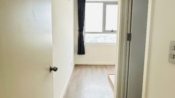 Bán căn hộ 2PN, tầng cao chung cư Opal Garden, ngay Gigamall