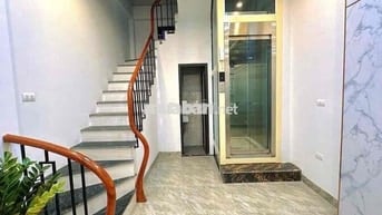 🌹 GẦN HỒ TÂY – 6 TẦNG THANG MÁY – 2 THOÁNG TRƯỚC SAU – NHÀ ĐẸP