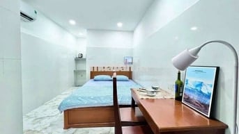 Cho Thuê Phòng Full Nội Thất - Thang Máy | Cầu Chữ Y Q5 Q8