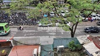 PHẢI NHANH MỚI CÒN - TẬP THỂ NGUYÊN BẢN SỔ 57m2 - 4,5 TỶ ( TL mạnh)