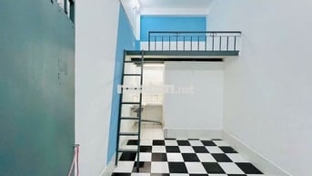 Phòng mới Ngã tư 550 gần Vicom Không Chủ, giờ tự do, Gác cao,Sạch sẽ