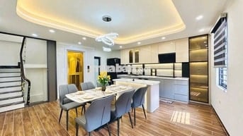 Nhà đẹp Khương Trung 41m2, lô góc, 30m ra ô tô giá 7.8 tỷ