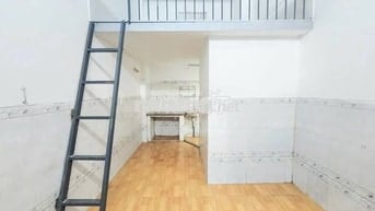 Phòng Ban Công dãy 1Mặt Thoáng KO chủ Đoàn Thị Điểm gần Phạm Văn Đồng