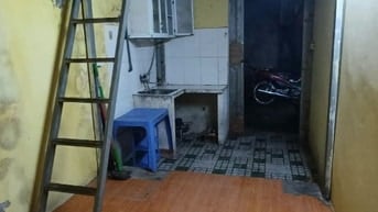 Cho thuê cả nhà cấp 4 có 3 tầng