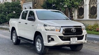Toyota Hilux 2019  - 76000 km nguyên zin