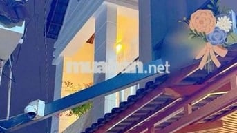 Nhà Đường số 6, hẻm xe hơi, 52m2, giá 2tỷ3