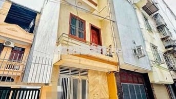 Bán nhà Phố Hoàng Ngân, 52m2, ô tô đỗ cửa, kinh doanh, 13.3 tỷ!