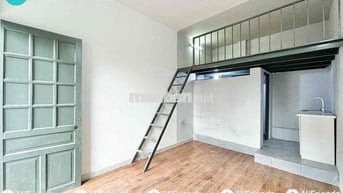 🔥PHÒNG GÁC BAN CÔNG GIÁ RẺ Ở ĐƯỢC 4 NGƯỜI 4 XE NGAY HOÀNG HOA THÁM