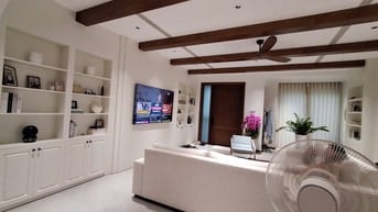 Bán Biệt Thự Sân Vườn Việt Hưng – Long Biên, 140m², 5 Tầng, Hơn 40 Tỷ