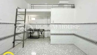 CHO THUÊ DUPLEX GÁC CAO NGAY ĐH CÔNG THƯƠNG FREE XE - SẠCH SẼ SIÊU ĐẸP