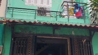 Nhà hxh 39m2 đúc 2 lầu 3pn đường Liên Khu 4-5, BHH B, Q. Bình Tân.