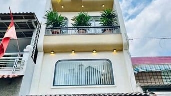 Thua lỗ bán gấp nhà Huỳnh Văn Bánh. Phường 11. Phú Nhuận. Giá 3 tỷ 190