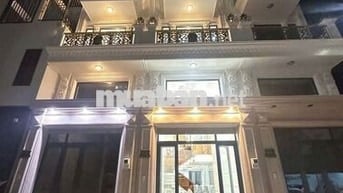 Nhà mới xây đẹp y hình 4 x 17 có 3 lầu 5pn 6wc sân thượng