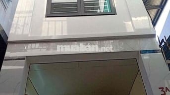 Cho thuê nhà riêng 30 mét vuông 2 tầng phố Vĩnh Hưng