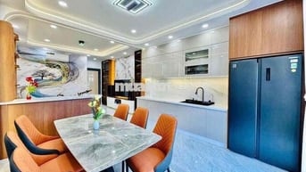 BÁN GẤP CĂN NHÀ PHỐ BCONS, 4 LẦU, NGAY LÀNG ĐẠI HỌC, SỔ SẴN, VIEW ĐẸP