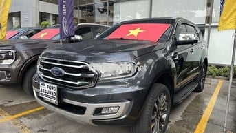 Ford Everest Titanium 2018, bảo hành 2026, vay 75%