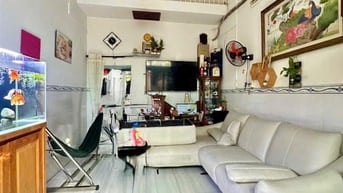 Bán nhà 1/ đường Nguyễn Duy Trinh giá 5,3 tỷ. BTT. TPHCM