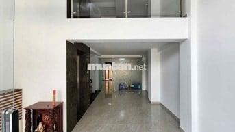 Mặt bằng kinh doanh mặt tiền nội khu Phú Mỹ Hưng Q7, sầm uất, đa nghề