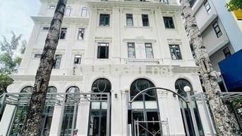 Mặt bằng vị trí siêu vip góc 2 mặt tiền khu Phú Mỹ Hưng Q7, đa ngành