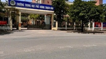 Nhà LONG BIÊN PHÂN LÔ – LÔ GÓC 3 MẶT THOÁNG – TRƯỚC NHÀ Ô TÔ TRÁNH 