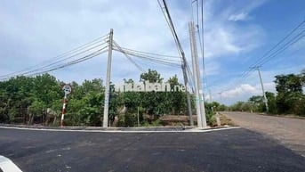 mặt tiền đường nhựa DT773.trung tâm xã xuân tây