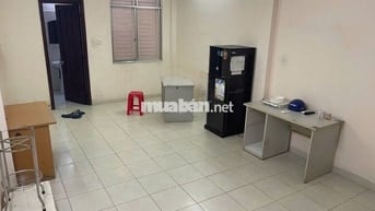 Phòng trọ 24m2 số 40 đường Bảy Hiền, Tân Bình, gần mũi tàu Bảy Hiền