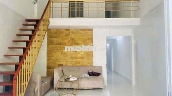 Nhà Gác lửng đúc sát biển Phạm Văn Đồng