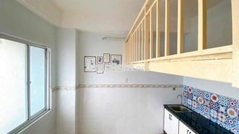 PHÒNG TRỌ THANG MÁY MÁY LẠNH TẠI PHẠM VĂN CHIÊU