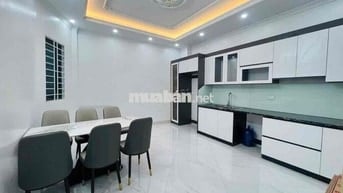 BÁN NHÀ CẦU GIẤY – MẶT NGÕ THÔNG – KINH DOANH