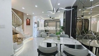 SỔ HỒNG 2019 ( HOÀN CÔNG ĐẦY ĐỦ) BÁN NHÀ ĐẸP LUNG LINH, DIỆN TÍCH TO