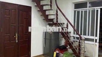 TẬP THỂ VĂN MIẾU QUỐC TỬ GIÁM DT 35 /90M  GIÁ 4,15TỶ