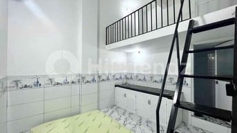 Cho thuê phòng duplex dạng bancol cửa sổ vs studio mặt đường thđ q5