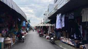 Chủ gửi bán nha trong chợ VIỆT KIỀU, TÂN THÔNG HỘI, CỦ CHI, giá 5 tỷ 2