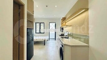 Căn Hộ Ban Công Máy Giặt Riêng Nguyễn Gia Trí Bình Thạnh Gần Hàng Xanh