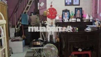 Gấp gấp nhà 4m x 6 m 2 tầng, 2pn, 2wc, bà điểm hóc môn