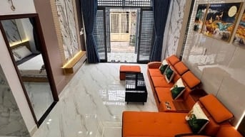 Cần tiền bán nhà Đường Lê Văn Duyệt Bình Thạnh 40m2 Giá 2ty350 lh Vân