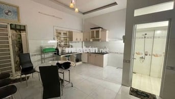 Cho Thuê Nhà Nguyên căn 3 Lầu - Giá 12tr - Có Sân Để OTO - Phước Kiển