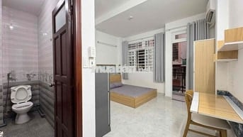 Cho thuê Studio bancol - Máy giặt riêng sát ĐH Kinh tế Nhật Tảo Q10