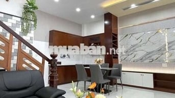 Nhà hẻm bán Phạm Văn Chiêu, vị trí tốt, giá phải chăng.